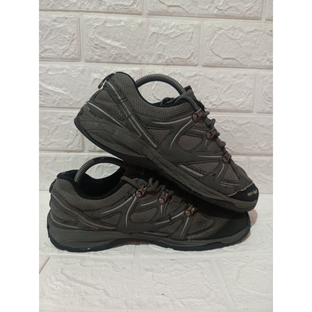 Sepatu Hiking Montbell Grey Black size - 41
