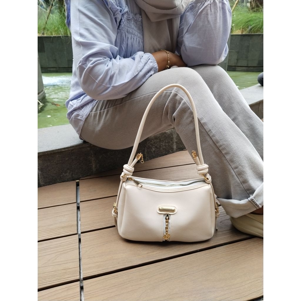 Tas Selempang Wanita Kekinian Resleting depan