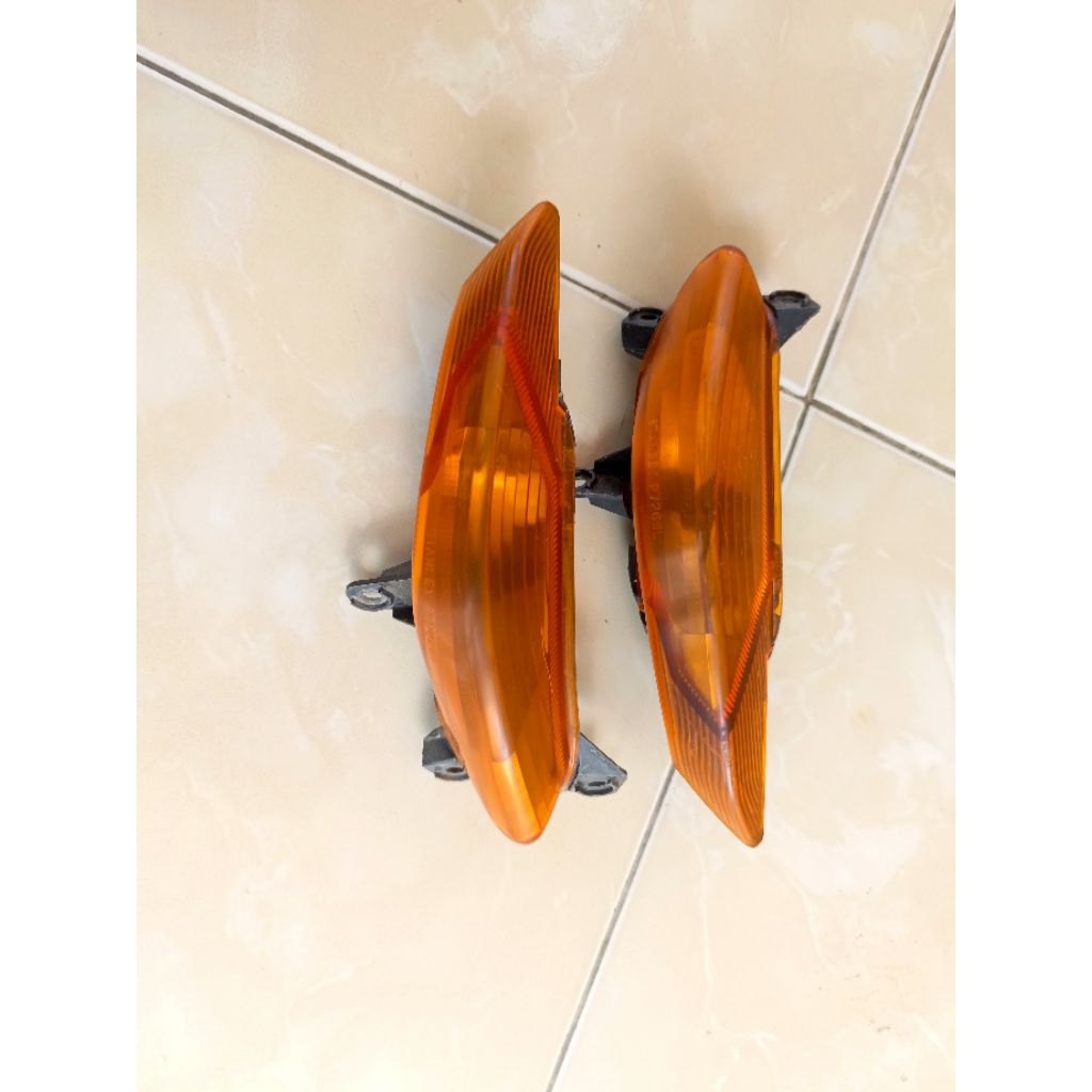 LAMPU SEN DEPAN VEGA ZR LAMPU SEIN RITTING VEGA ZR ORIGINAL