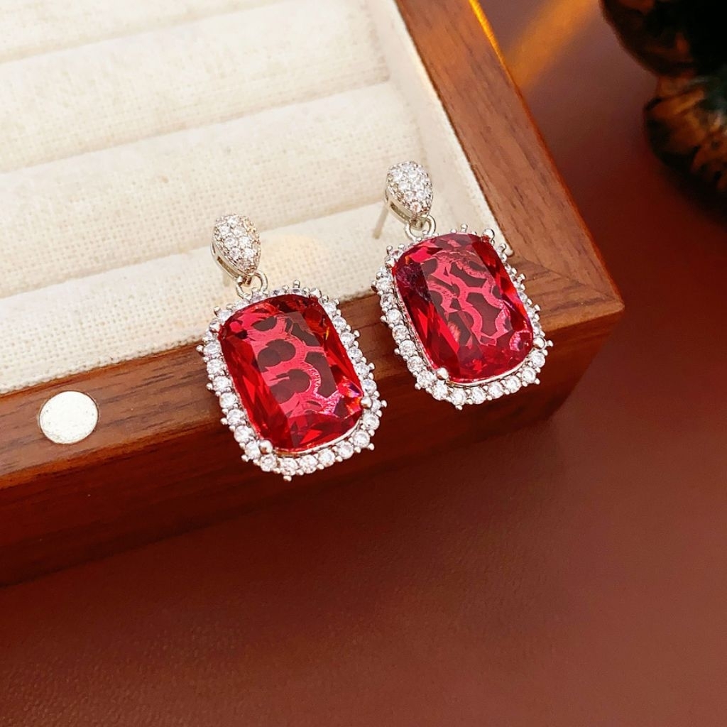 Anting Merah Premium MN85/Anting Glamor wanita/ Anting batu permata mewah