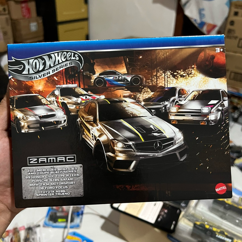 Hot Wheels Zamac Civic Type-R, Toyota AE86, BMW Z4, Mercedes C63, Ford Focus, Porsche 928S