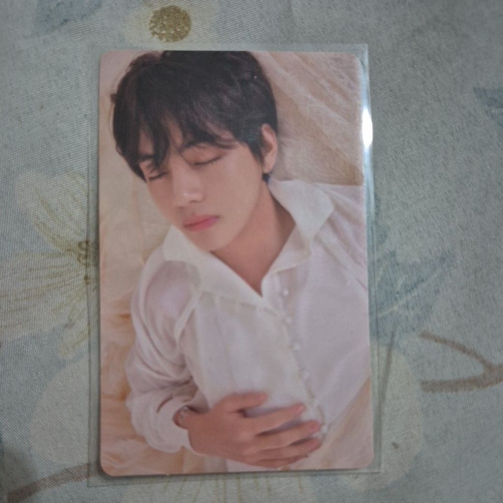 PC Taehyung BTS Tear U Official