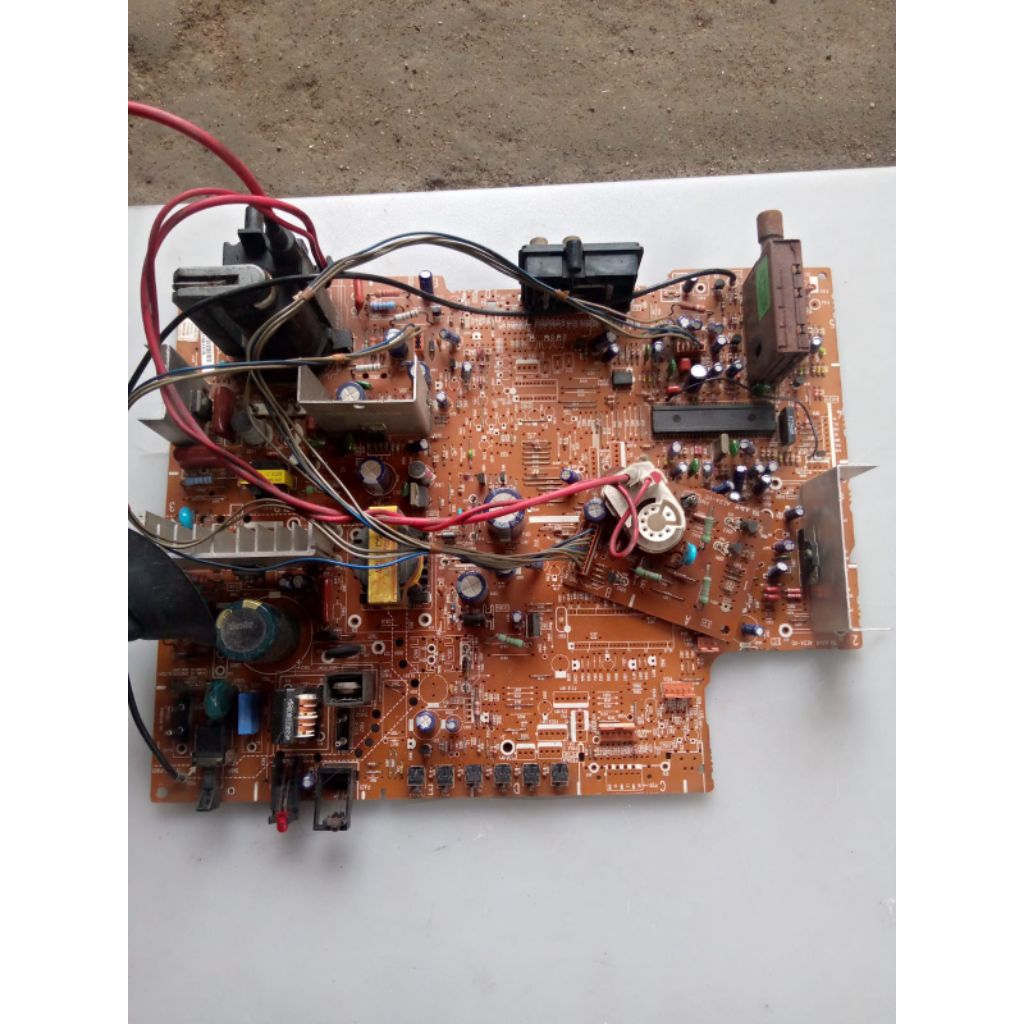 mesin_tv LG tabung 14inch,komponen lengkap,cabutan blum uji tes/gembling