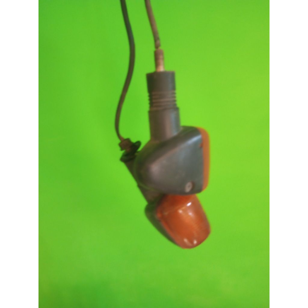 Lampu sen ori Suzuki Thunder 125 sepasang