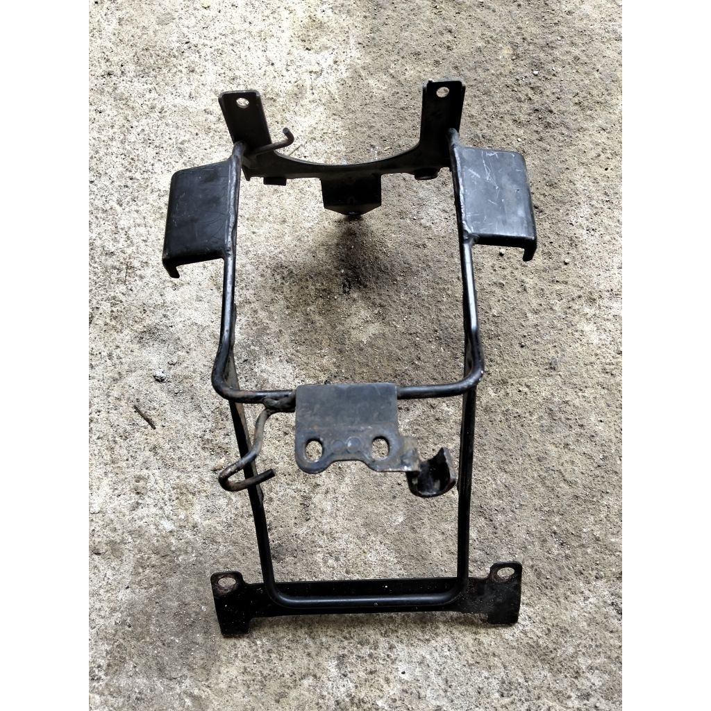 Braket Lampu Depan Vixion Old ORI Copotan