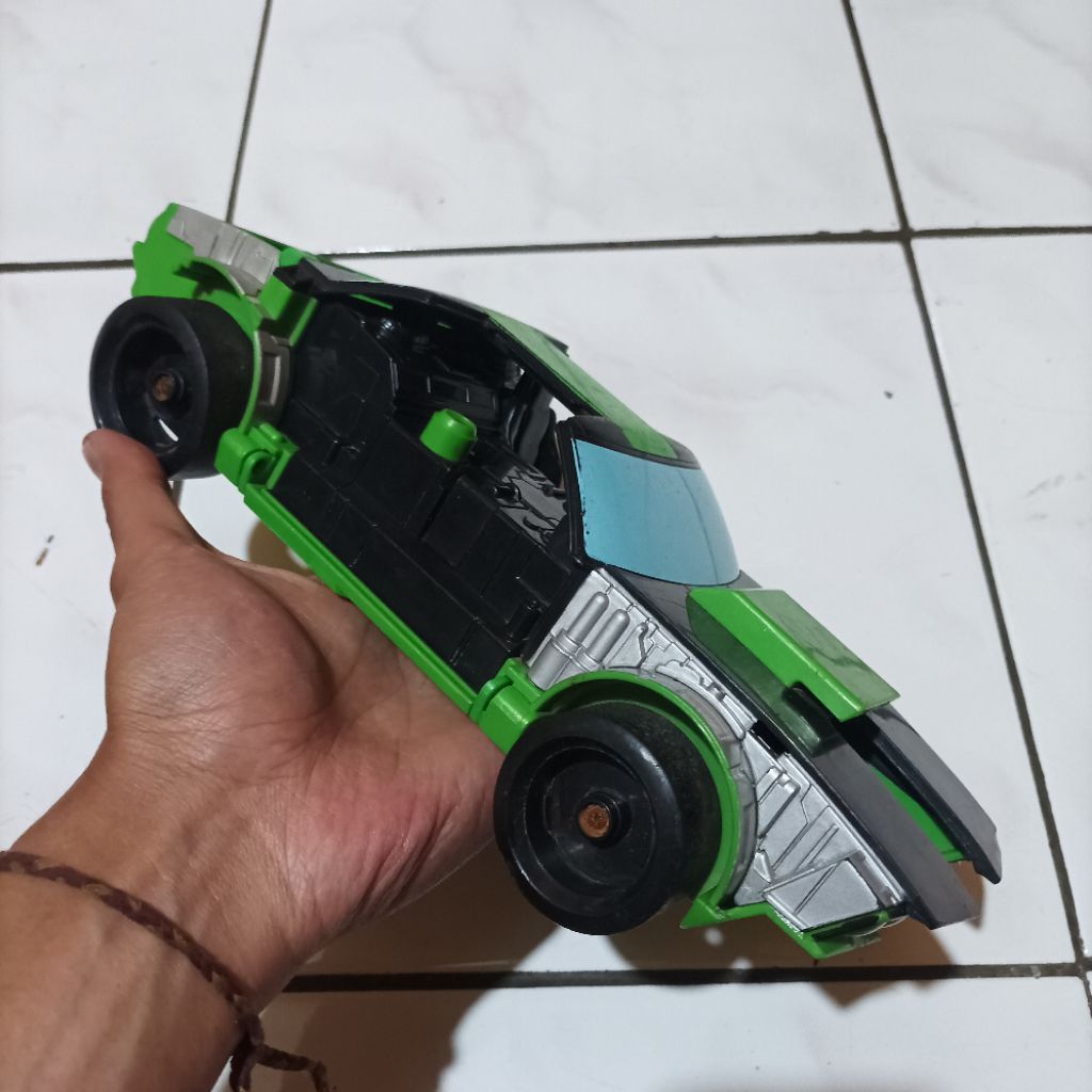 Vintage Bandai Original Mobil Jumbo Ben 10 Ten Mainan Action Figure