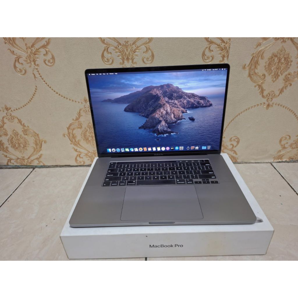MACBOOK PRO 16 Inch 2019 -CORE I7 -SSD 500GB -16GB -MULUS Sesuai Iklan -MURAH