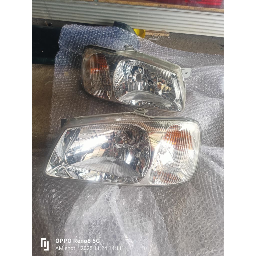 Headlamp hyundai Verna 2001 2002 2003