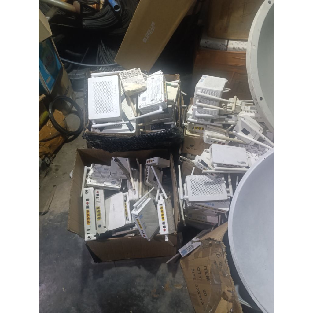 ONT Rusak random buat kanibal