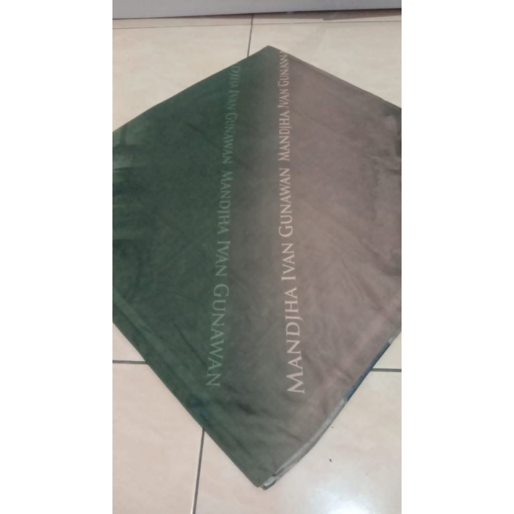 preloved mandjha Ivan Gunawan pl