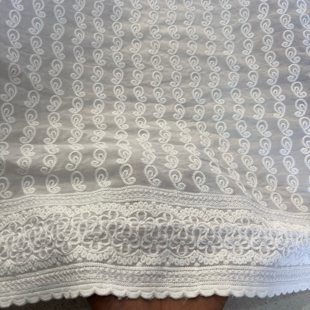 Katun Bordir Import ~ Bahan Katun Bordir Premium ~ Kain Katun Bordir ~ Bahan Meteran (Harga 0,5 mete