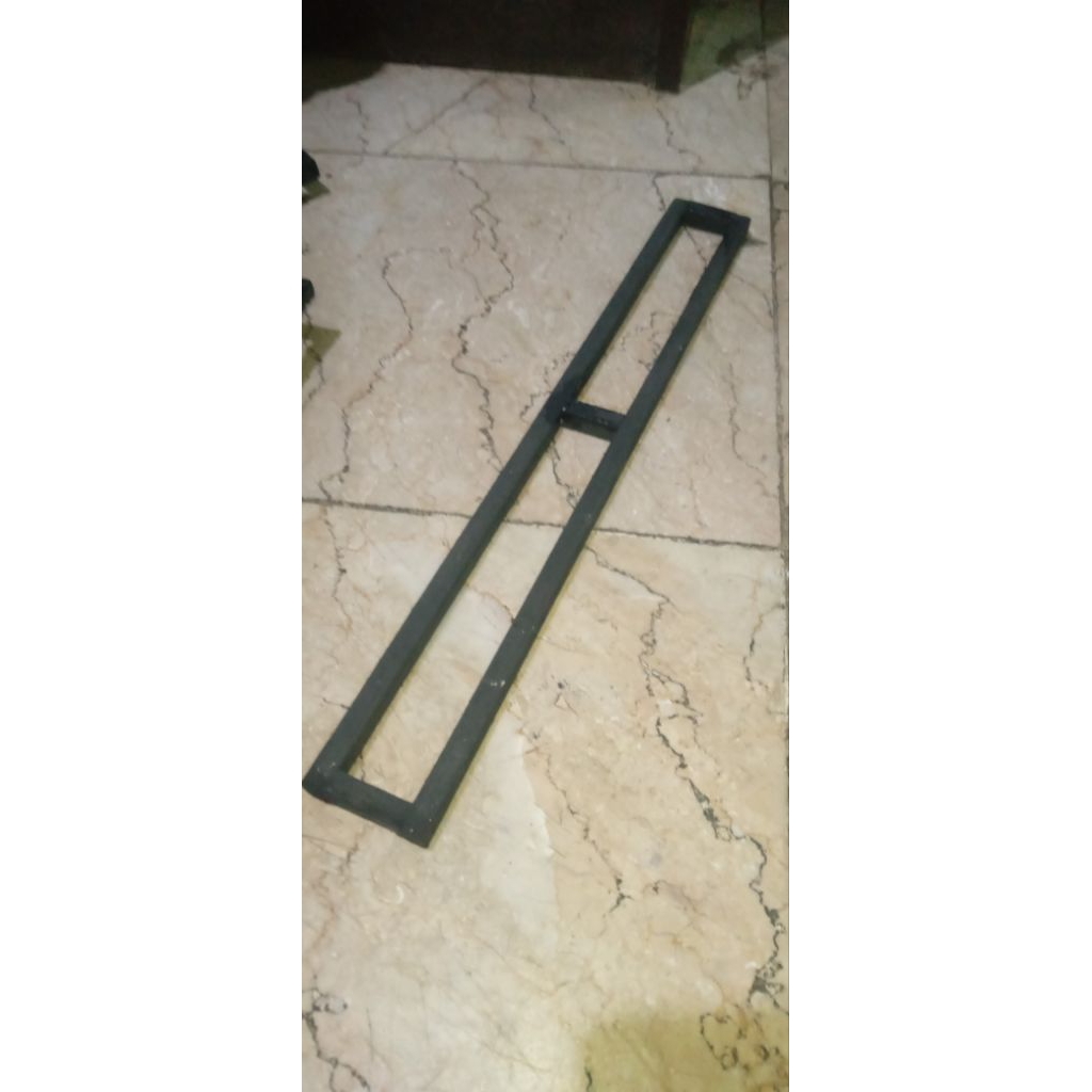 Sasis miniatur truk/bus skala 14