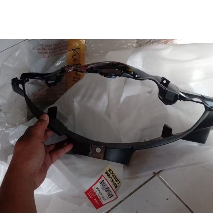 BATOK KEPALA DEPAN REVO ABSOLUTE ORIGINAL AHM 5320C-KWW-A00