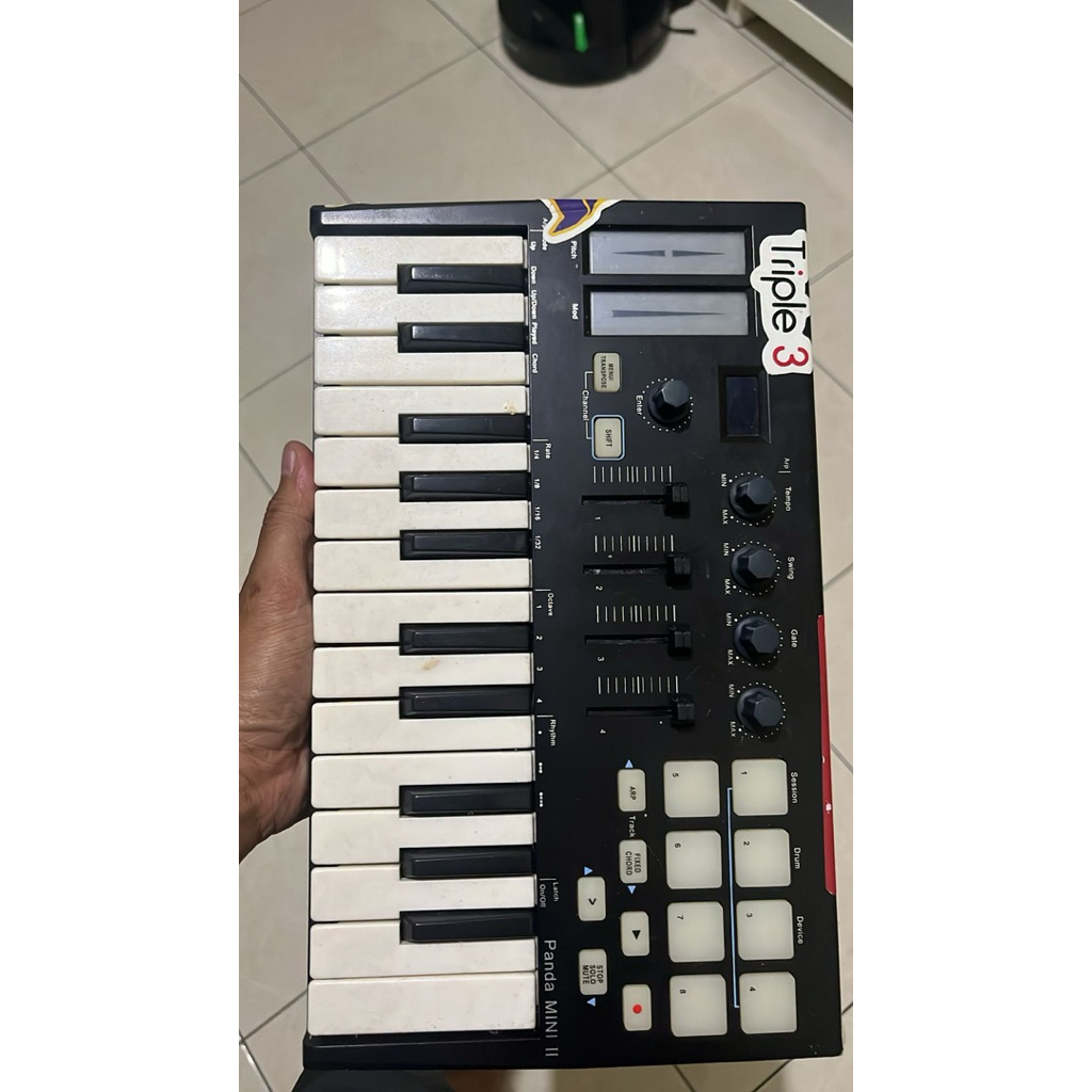 Panda Mini II — 25-Key MIDI Controller + 8 Pad + Fader & Knob | USB MIDI & Pedal IN (Bekas)