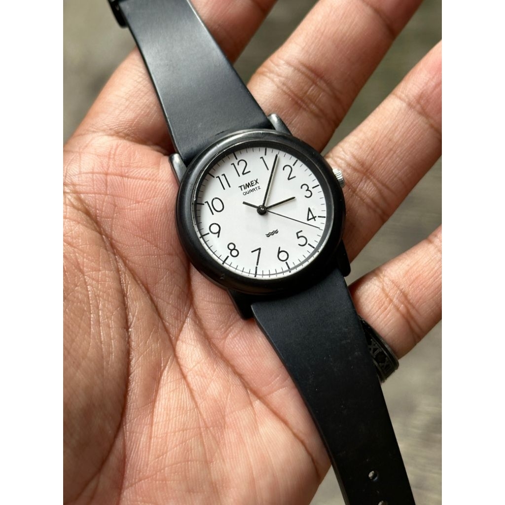 preloved jam tangan timex classic