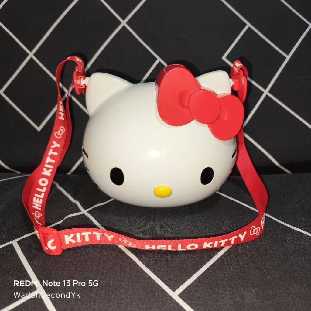 Preloved Hello Kitty Sanrio Popcorn Bucket