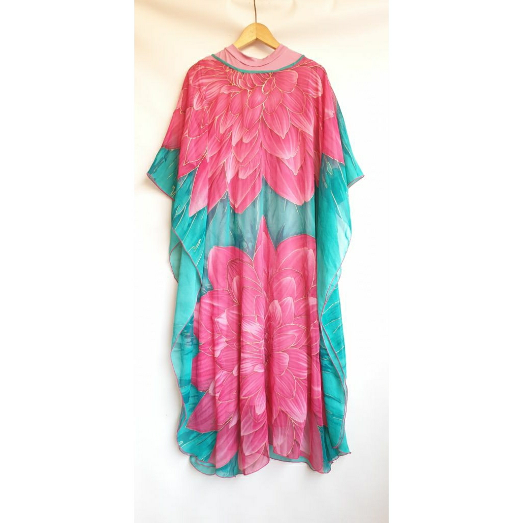 ​Kaftan Floral Statement Pink Fuchsia Tosca Long Dress Pantai Bunga Besar Gold Preloved Prelove PL