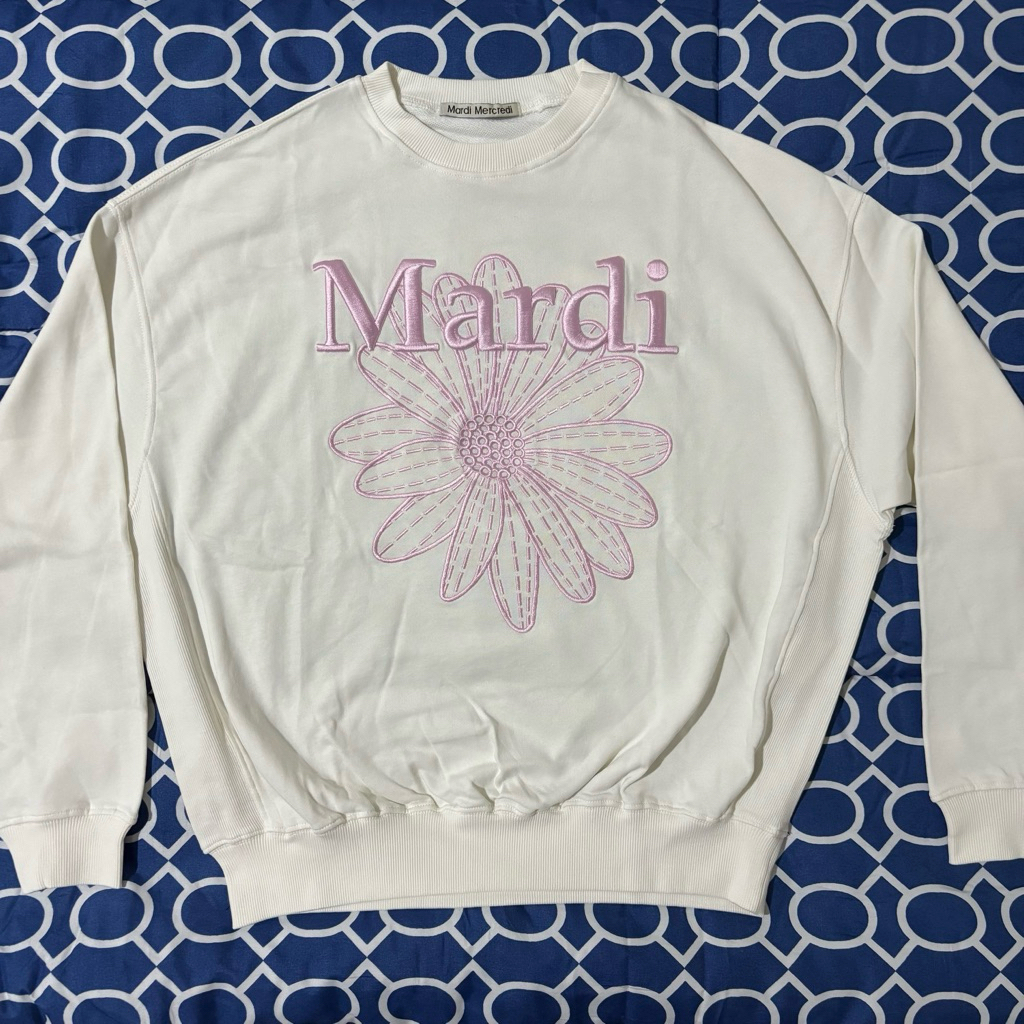 mardi mercredi sweatshirt