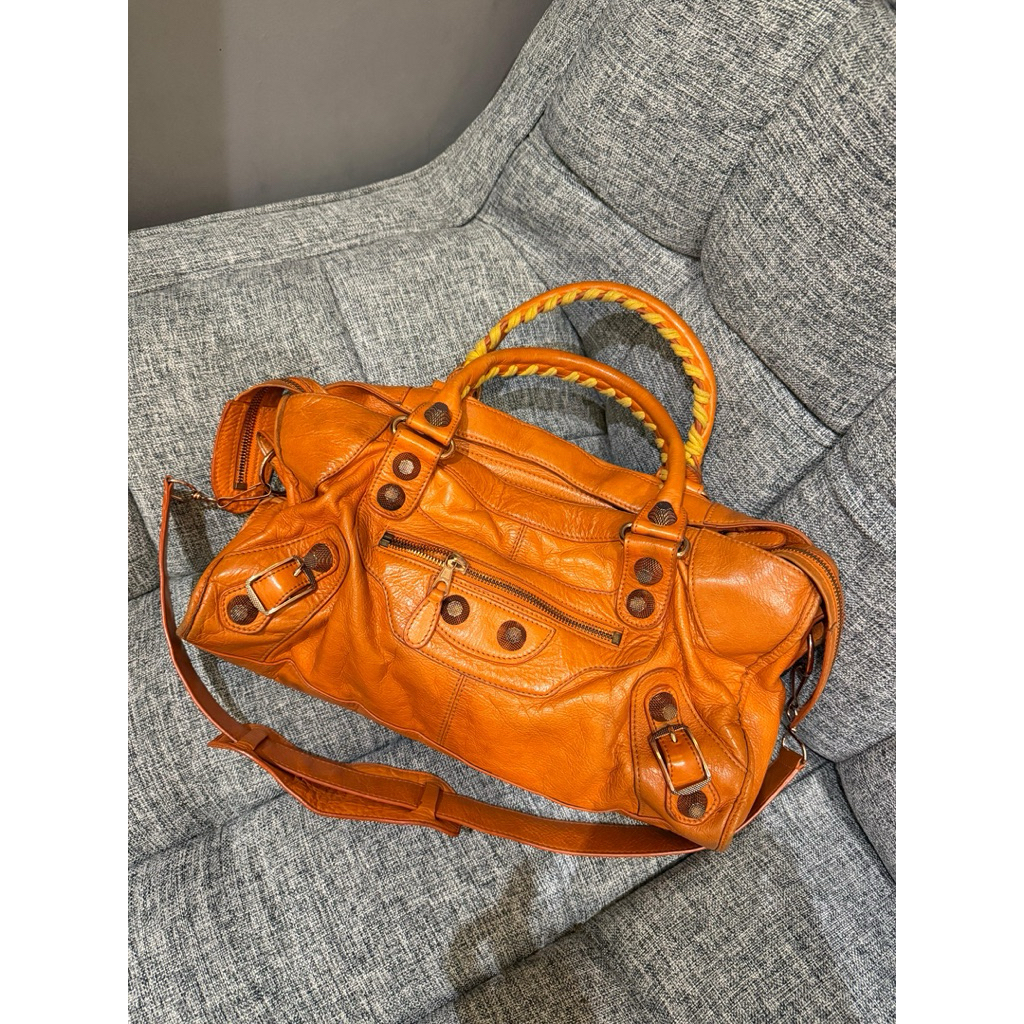 Balenciag* Vintage Reguler