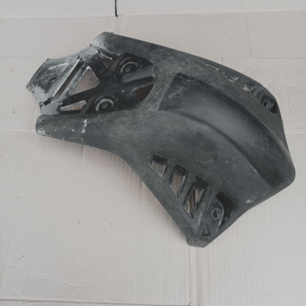 tutup mesin bawah cover mesin Kawasaki KLX 150 original second