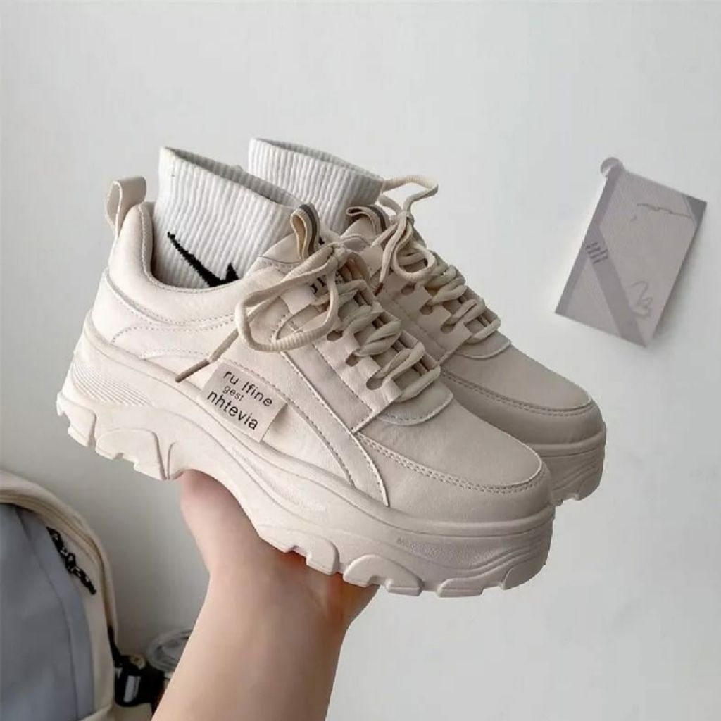 Sepatu sneaker wanita korean style uplein
