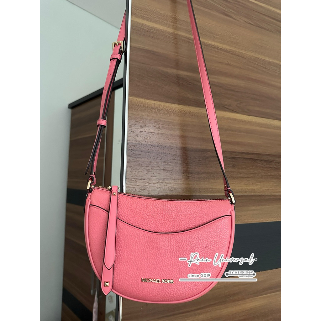 MK DOVER HALF MOON XBODY LEATHER TEA ROSE