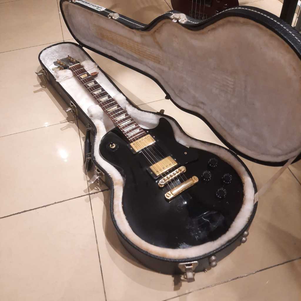 Gibson Les Paul Studio Gold Hardware Ebony 2008