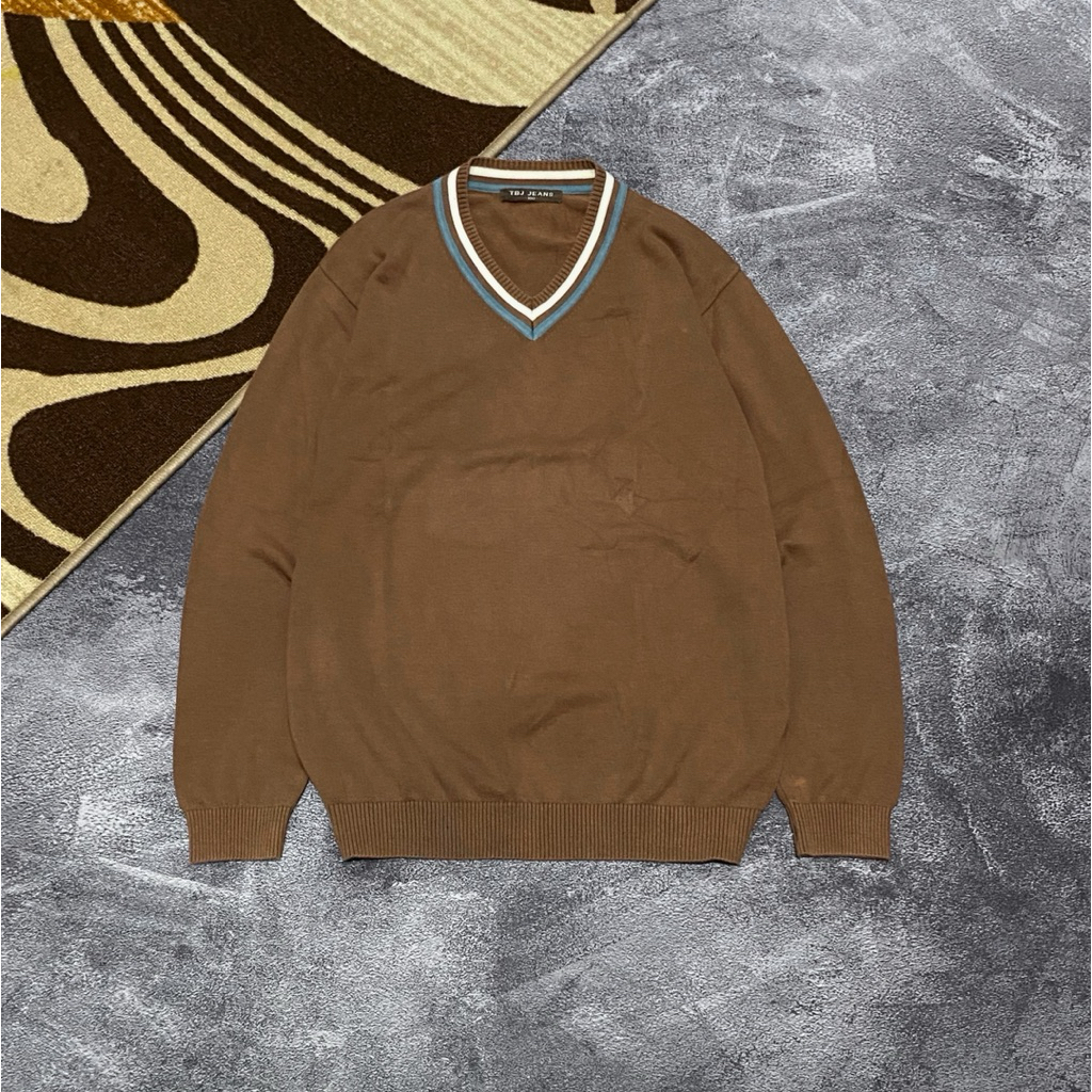 TBJ JEANS V-NECK KNIT SWEATER PL