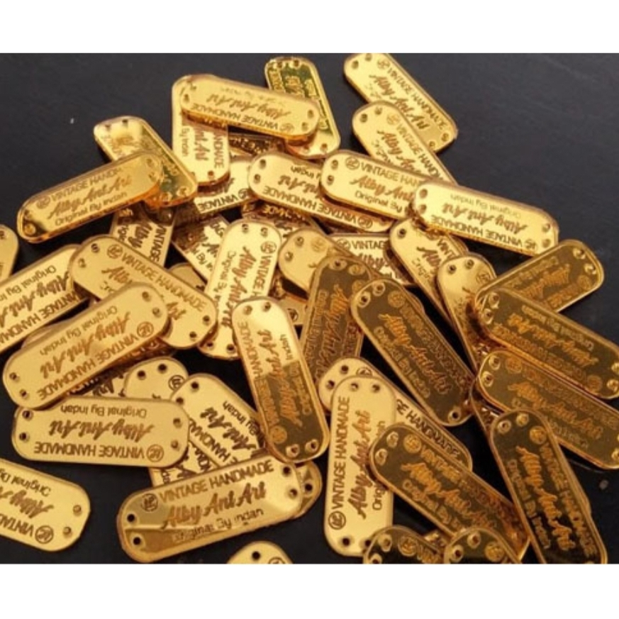 Label Merk Baju akrilik