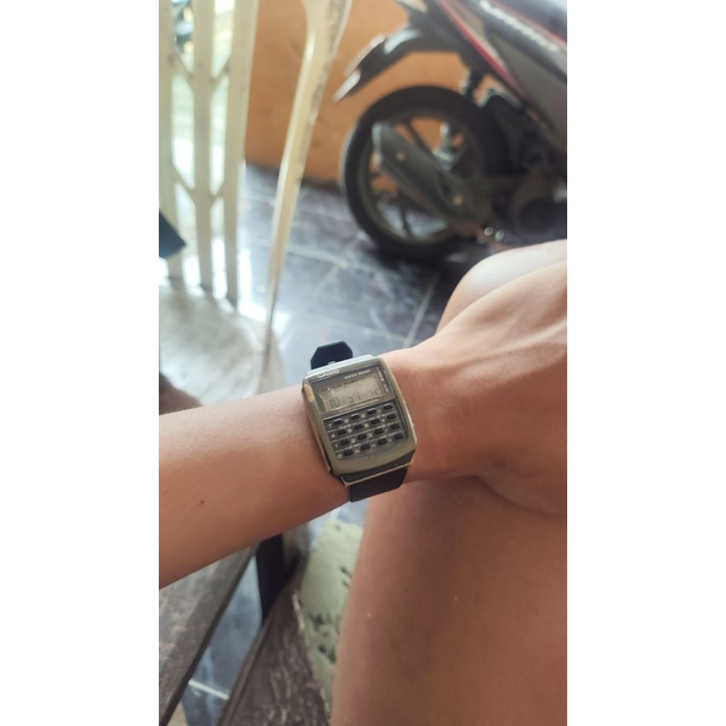Jam Casio Classic