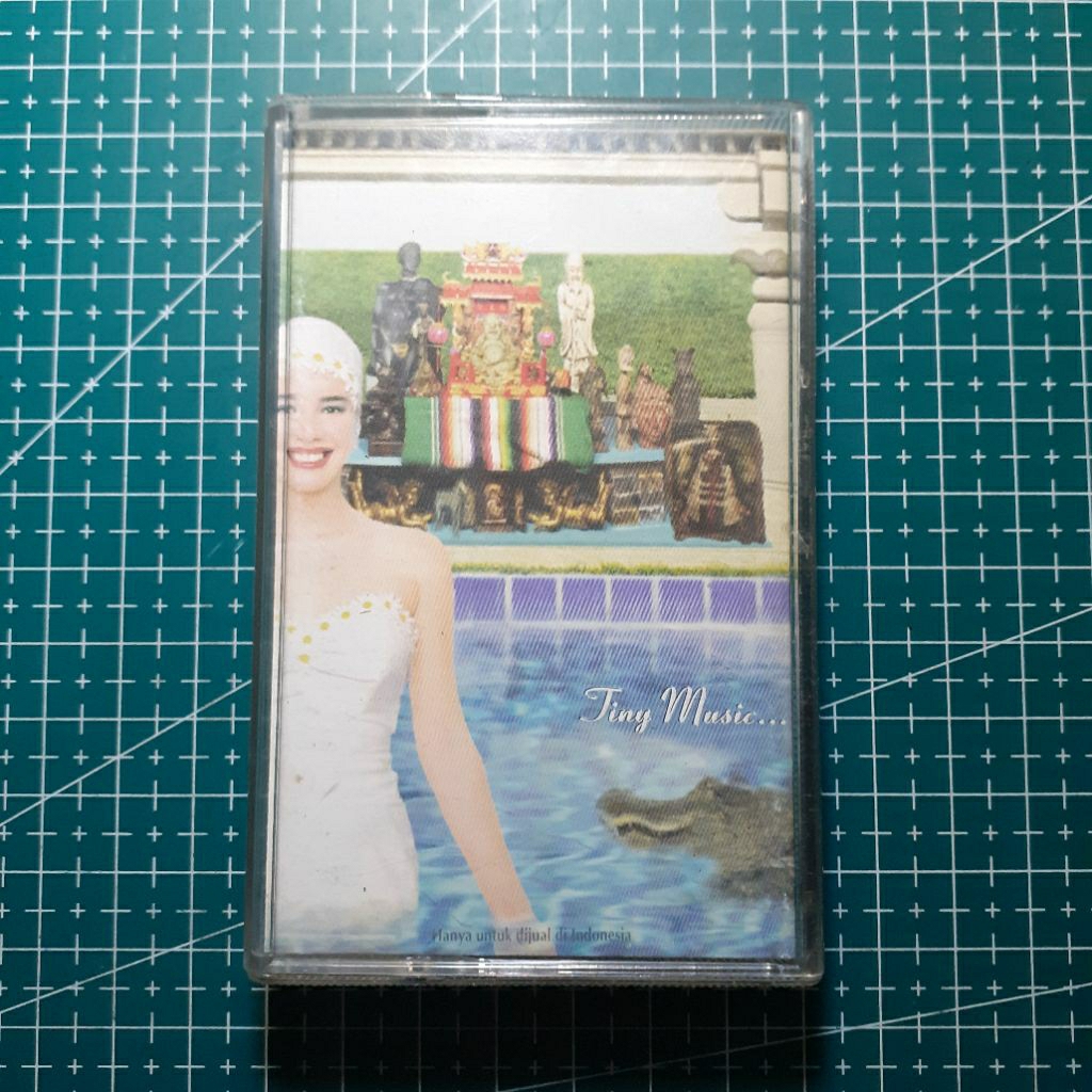 Kaset Stone Temple Pilots - Tiny Music