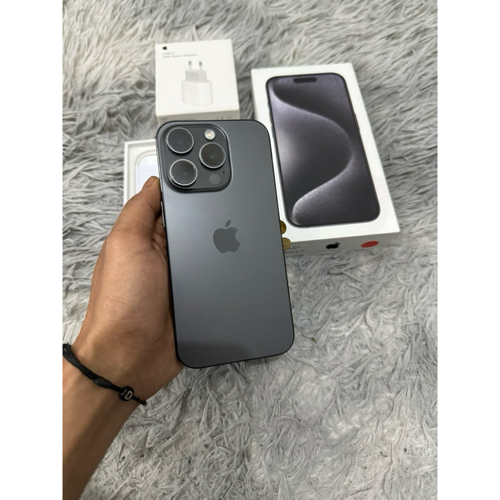 IPHONE 15 PRO 256 GB BLACK TITANIUM IBOX+ ADAPTOR 20w original