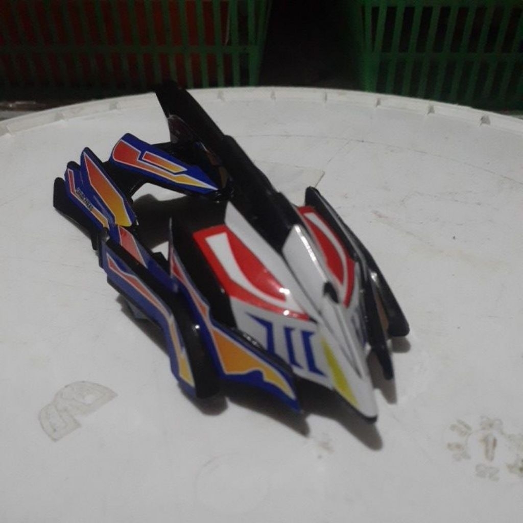 Crush gear cover garuda phoenix hitam