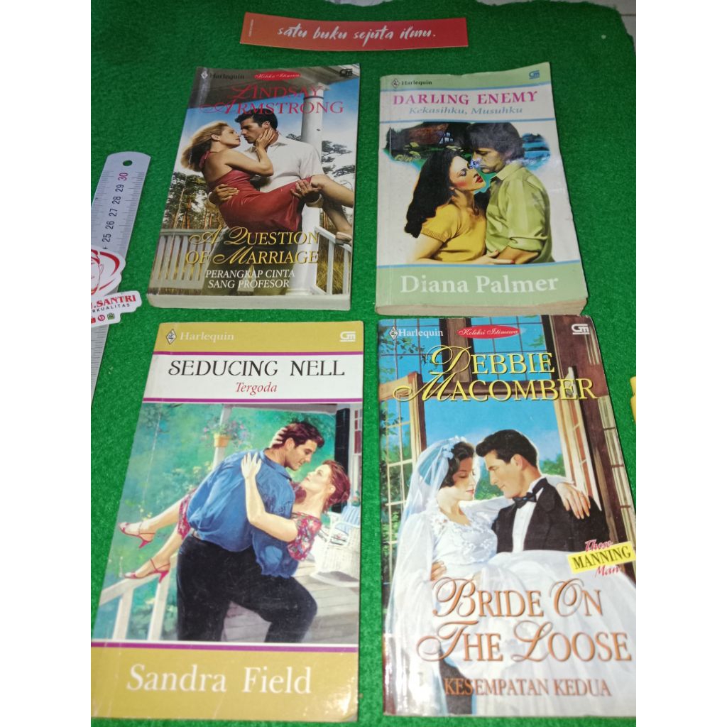 Paket Istimewa Satu 4 Buku Novel Romansa Dewasa.