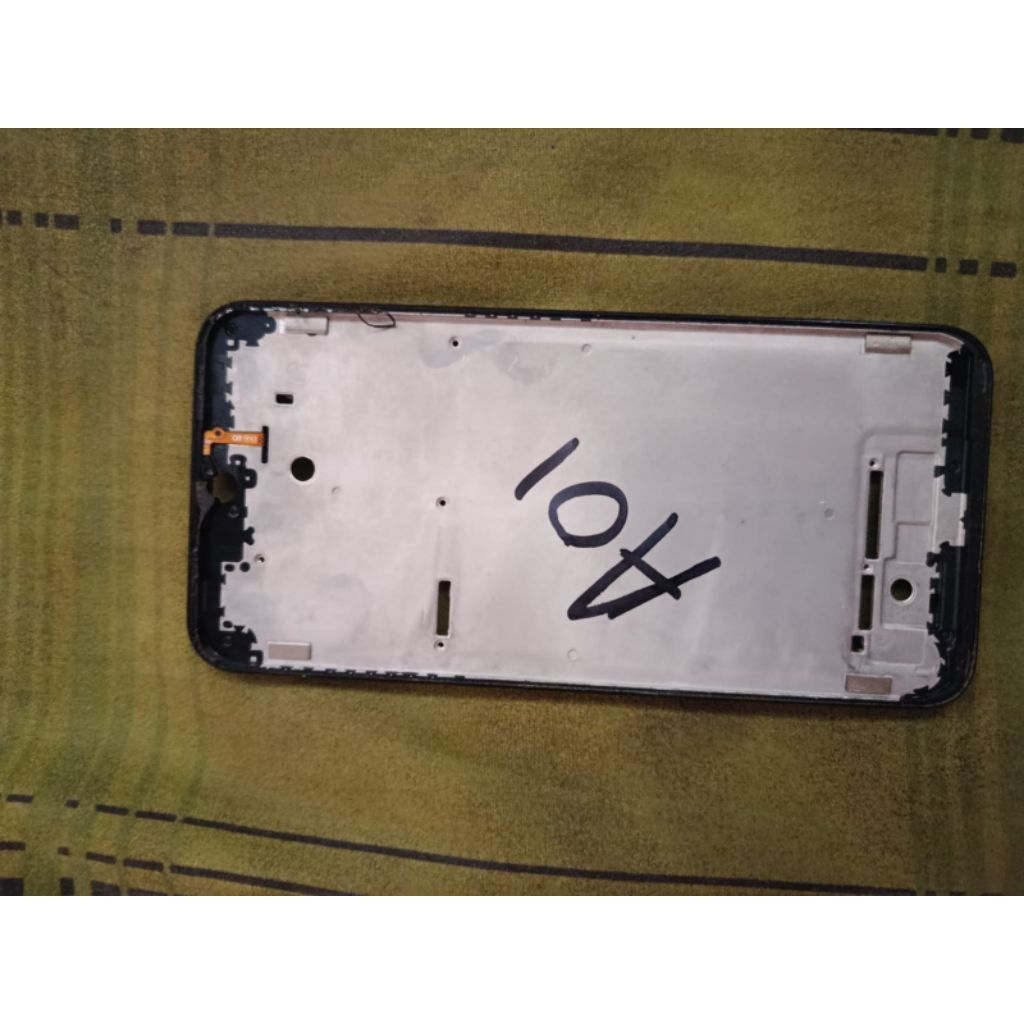 FRAME/TATAKAN LCD COPOTAN SAMSUNG A01