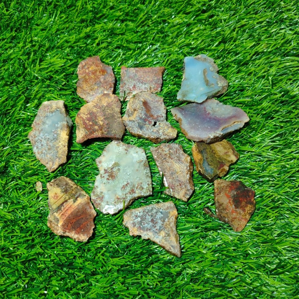 Bongkahan Batu lumut Trenggalek/bahan batu lumut Trenggalek/batu lumut Trenggalek natural 100%