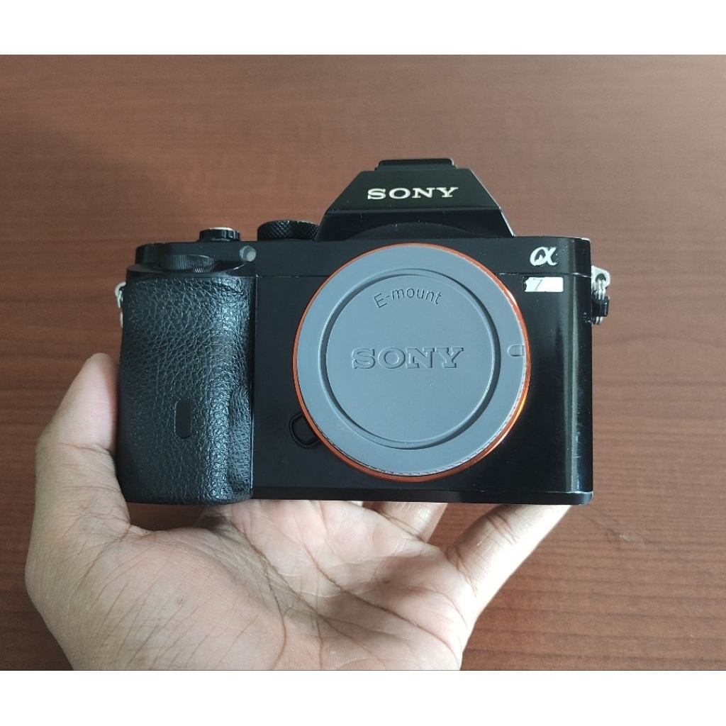 Kamera Mirroless Fullframe : Sony A7R Classic Kamera Mirroless Fullframe Murah