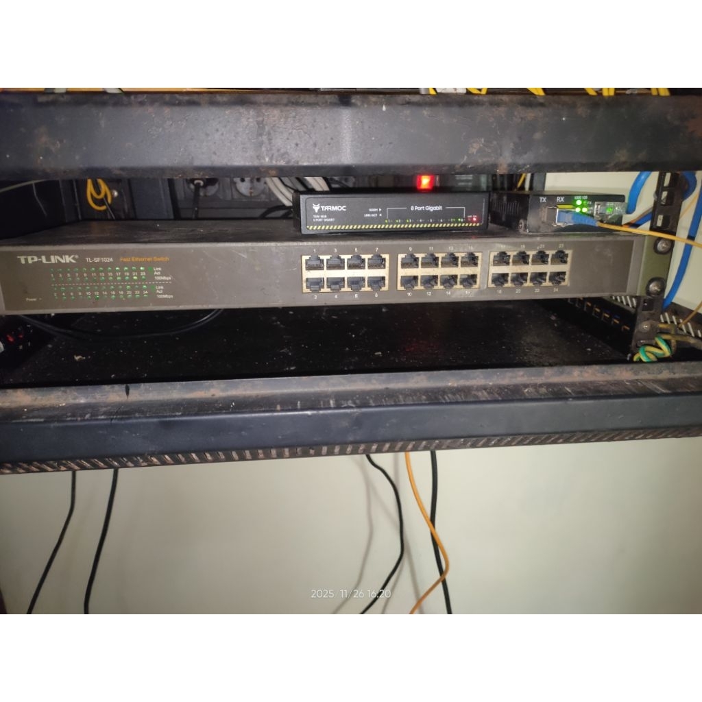 switch hub 24port tp link