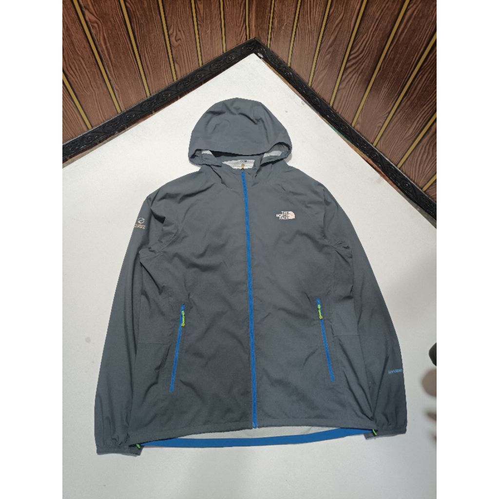 jaket TNF hyvent flight series