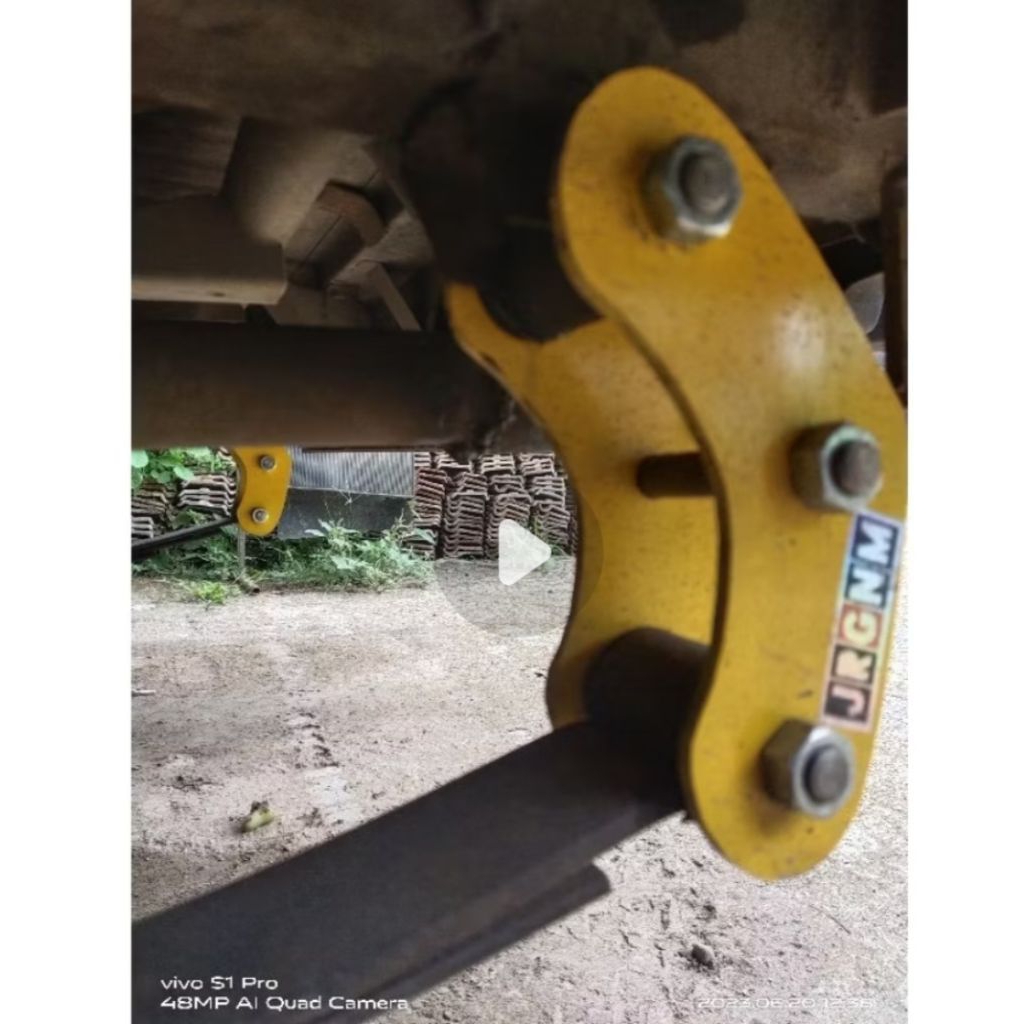 Anting per daun / peninggi per mobil 15cm universal