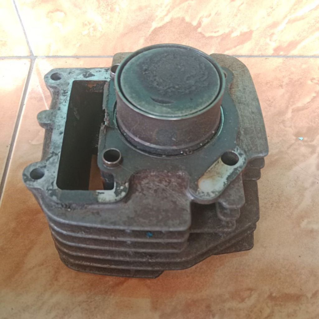 bureng boring buring  head jupiter z 5TP/5TN bahan original motor yamaha
