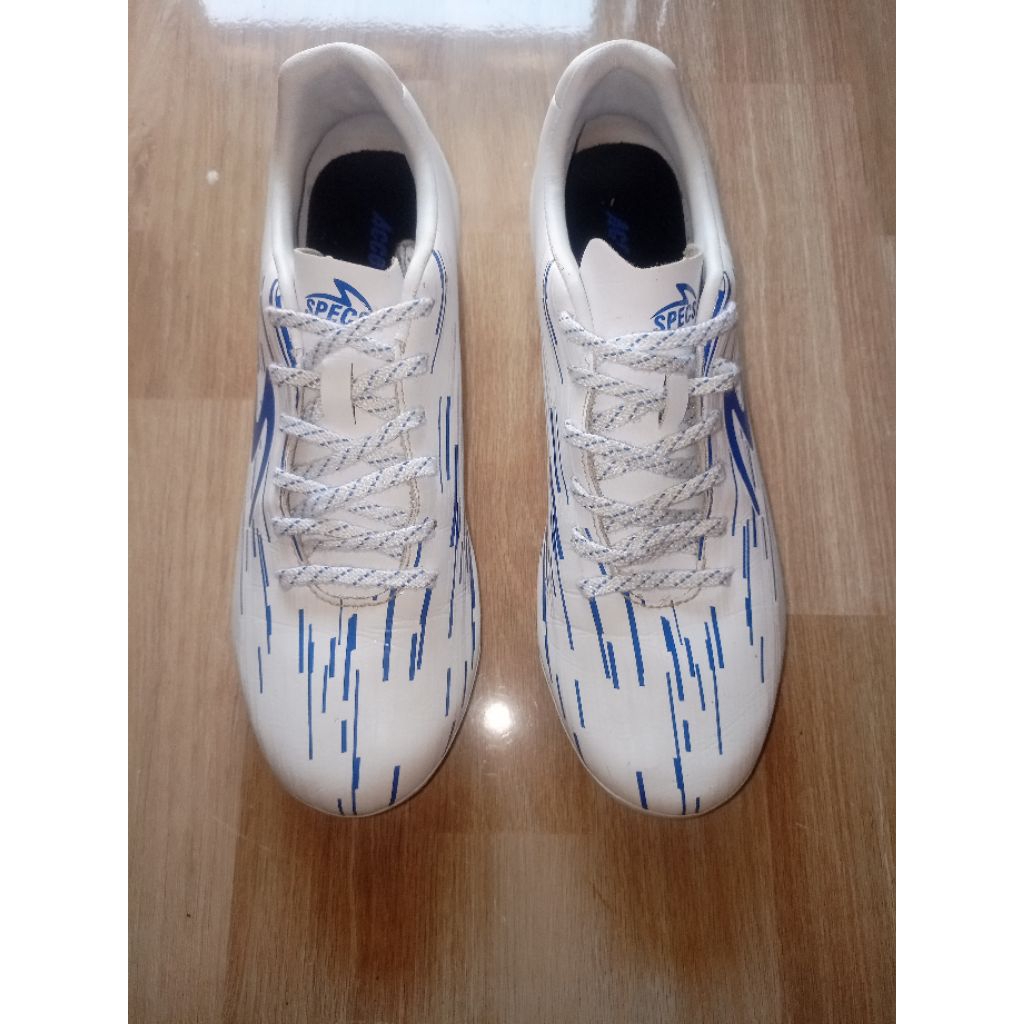 sepatu bola second SPECS ls reborn fg40