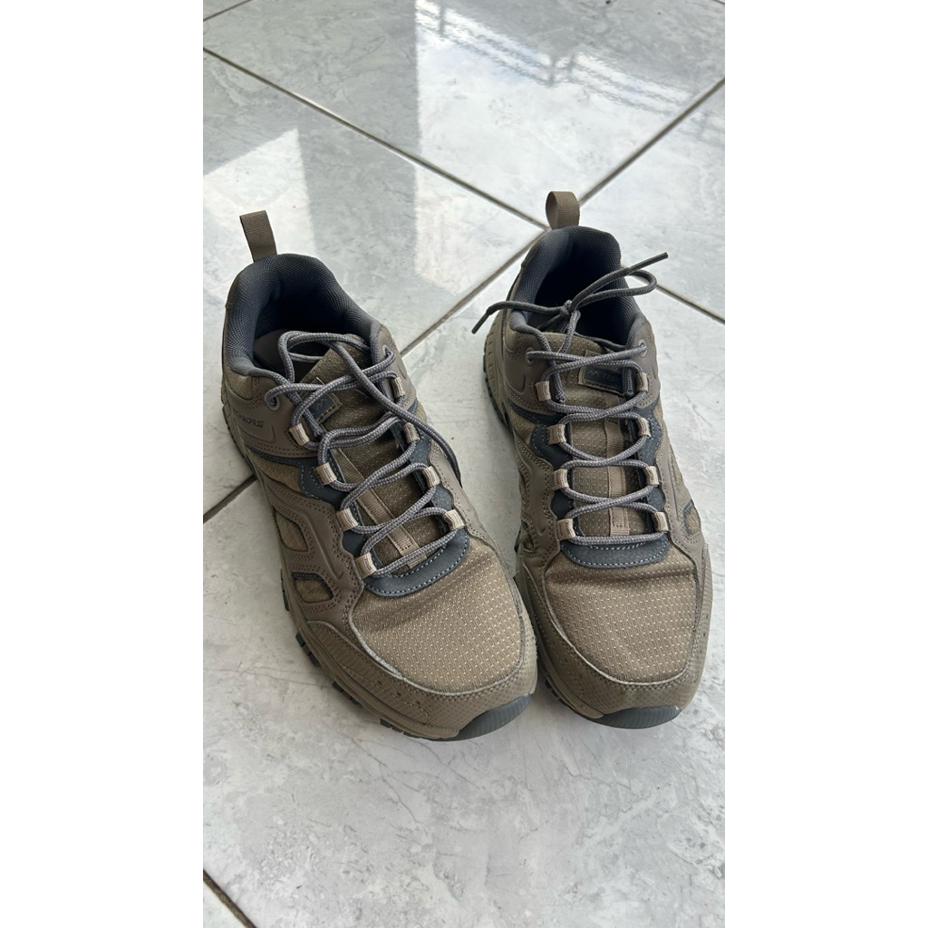 Sepatu Skechers Trail