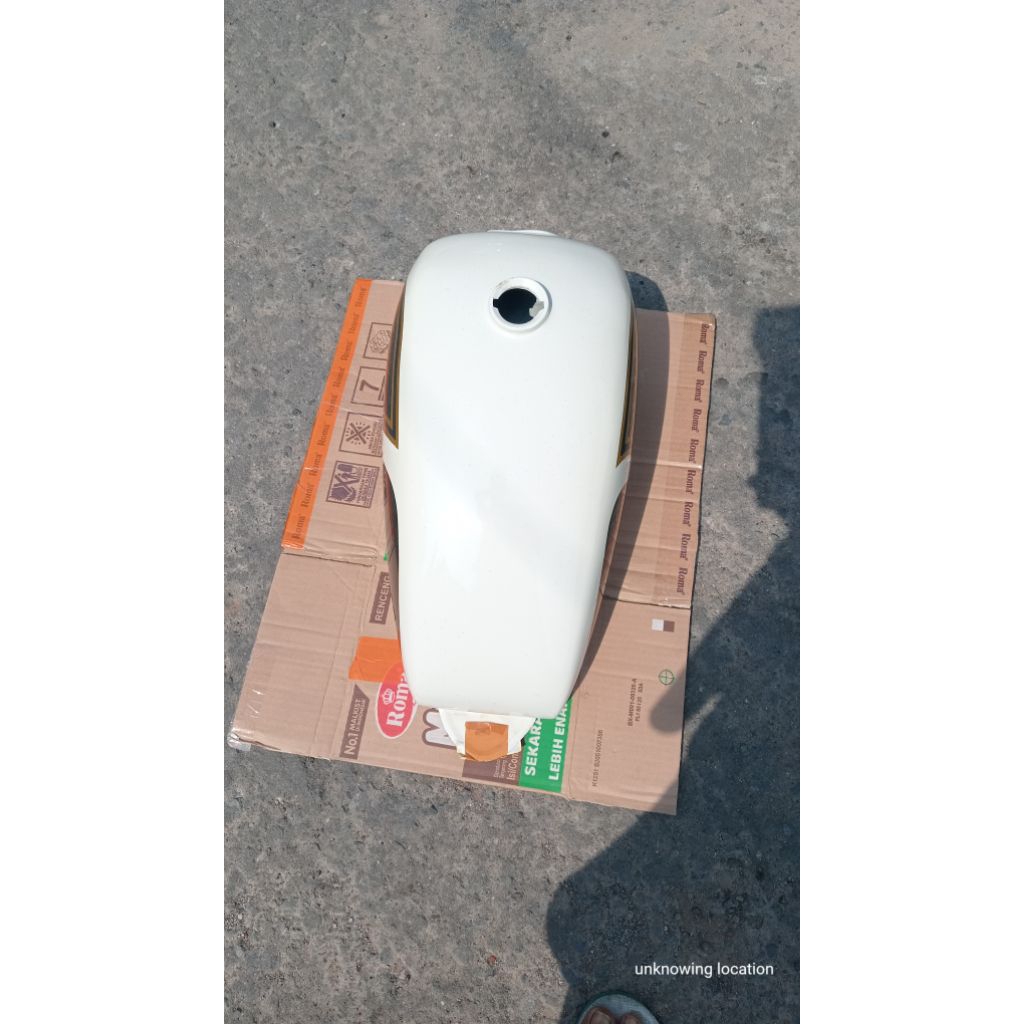 Tangki Cat ROYAL ENFIELD Triumph Japstyle Bobber Custom