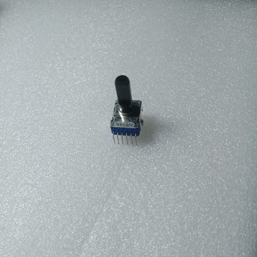 Potensio Master Volume  Roland RD2000