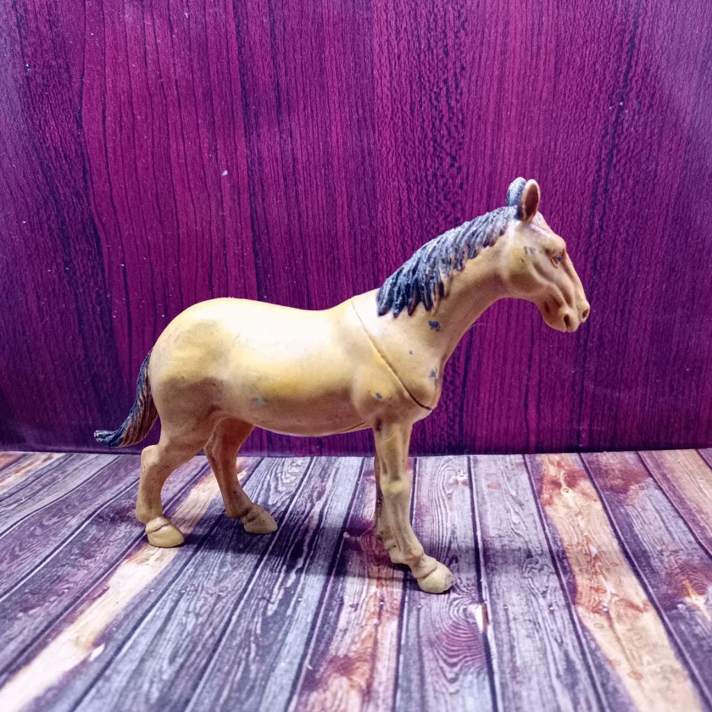 Figure Hewan Kuda Coklat Mainan Edukasi Anak Animal World - Maket Diorama