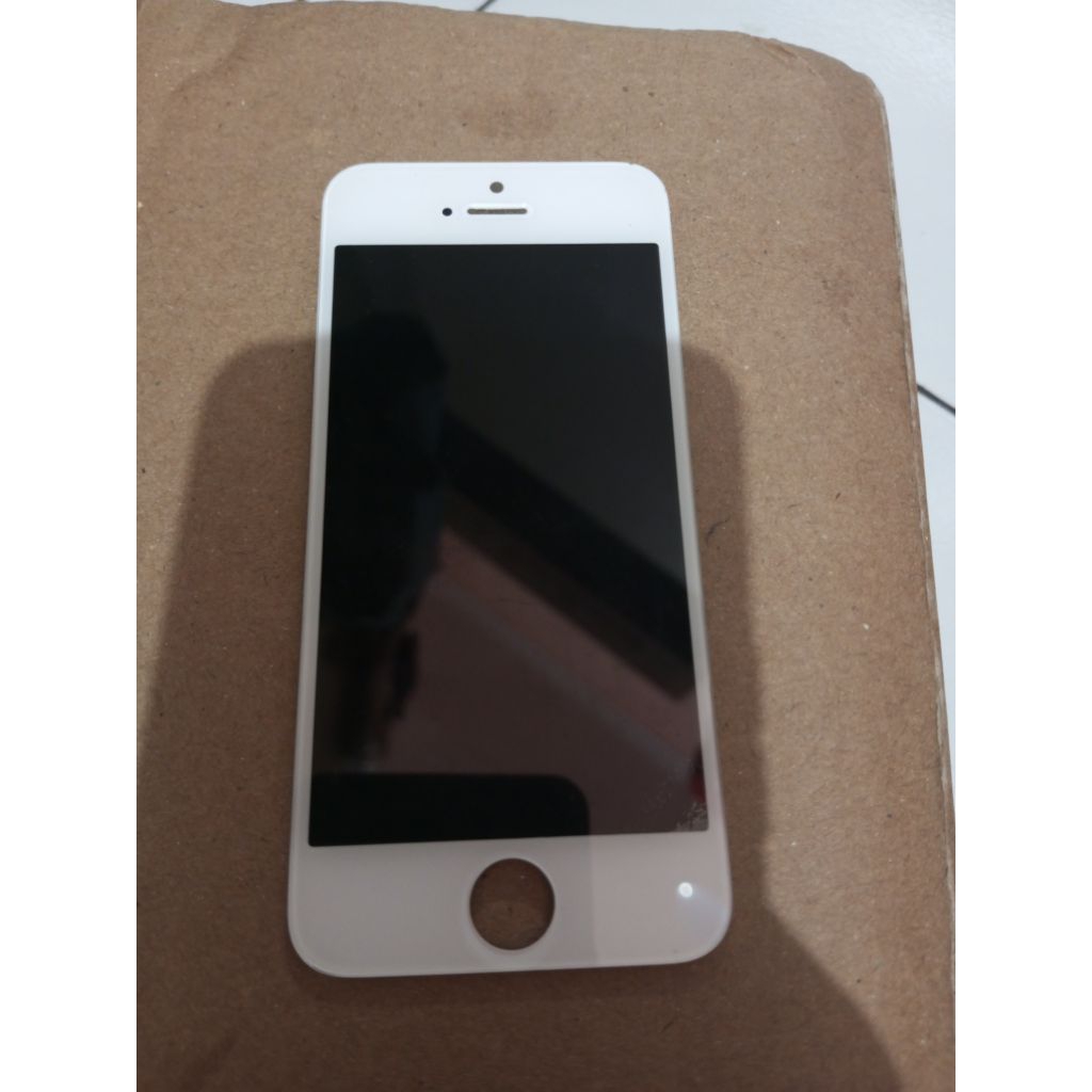LCD & Touchscreen Apple IPhone 5s.