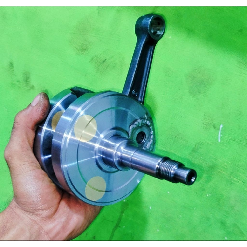 Kruk as Suzuki GSX satria Fu injeksi stroke up