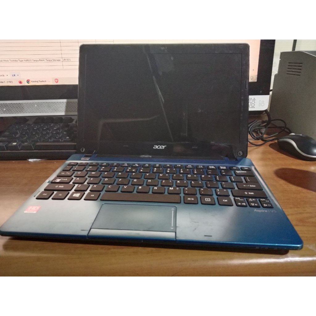 Jual Laptop Second Kondisi Mati NOTEBOOK Merk Acer Type Aspire V5 Series. Model No:ZHG, Tanpa RAM, T