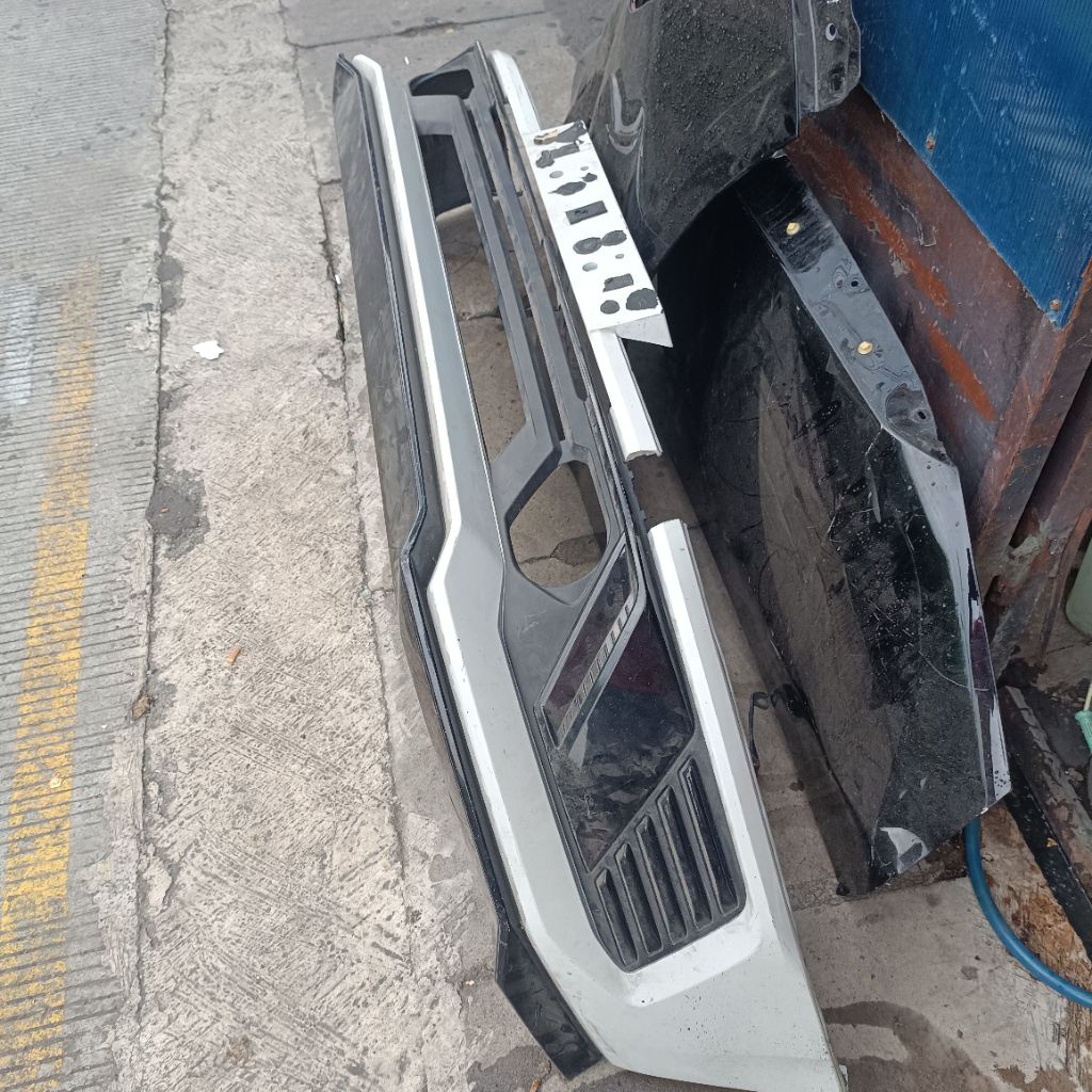 bodykit depan new xpander 2022